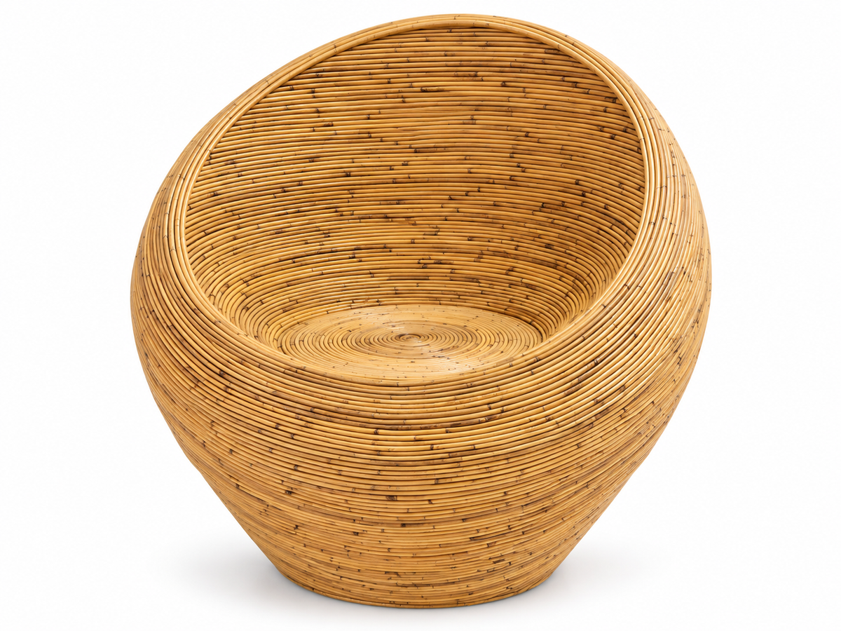 Fauteuil boule en rotin enroulé en spirale, assise creusée enveloppante