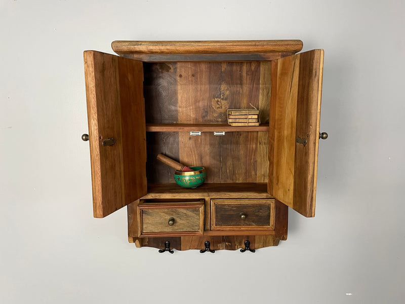 Armoire pharmacie en bois recyclé - Bois Déco Montréal