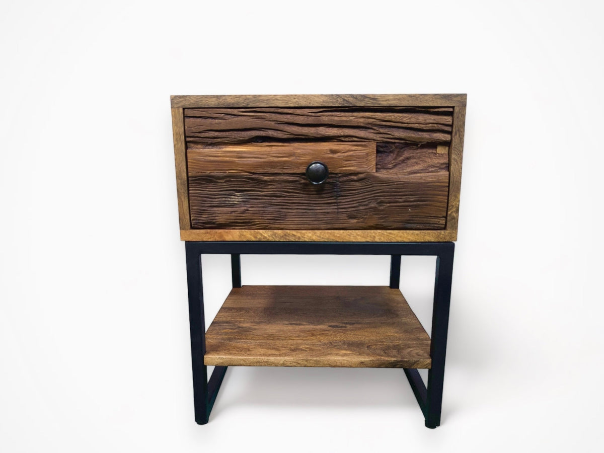 Table de nuit Taiga en bois de manguier - Bois Déco Montréal