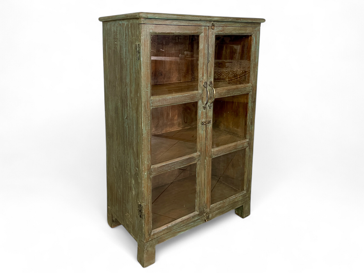 Cabinet antique