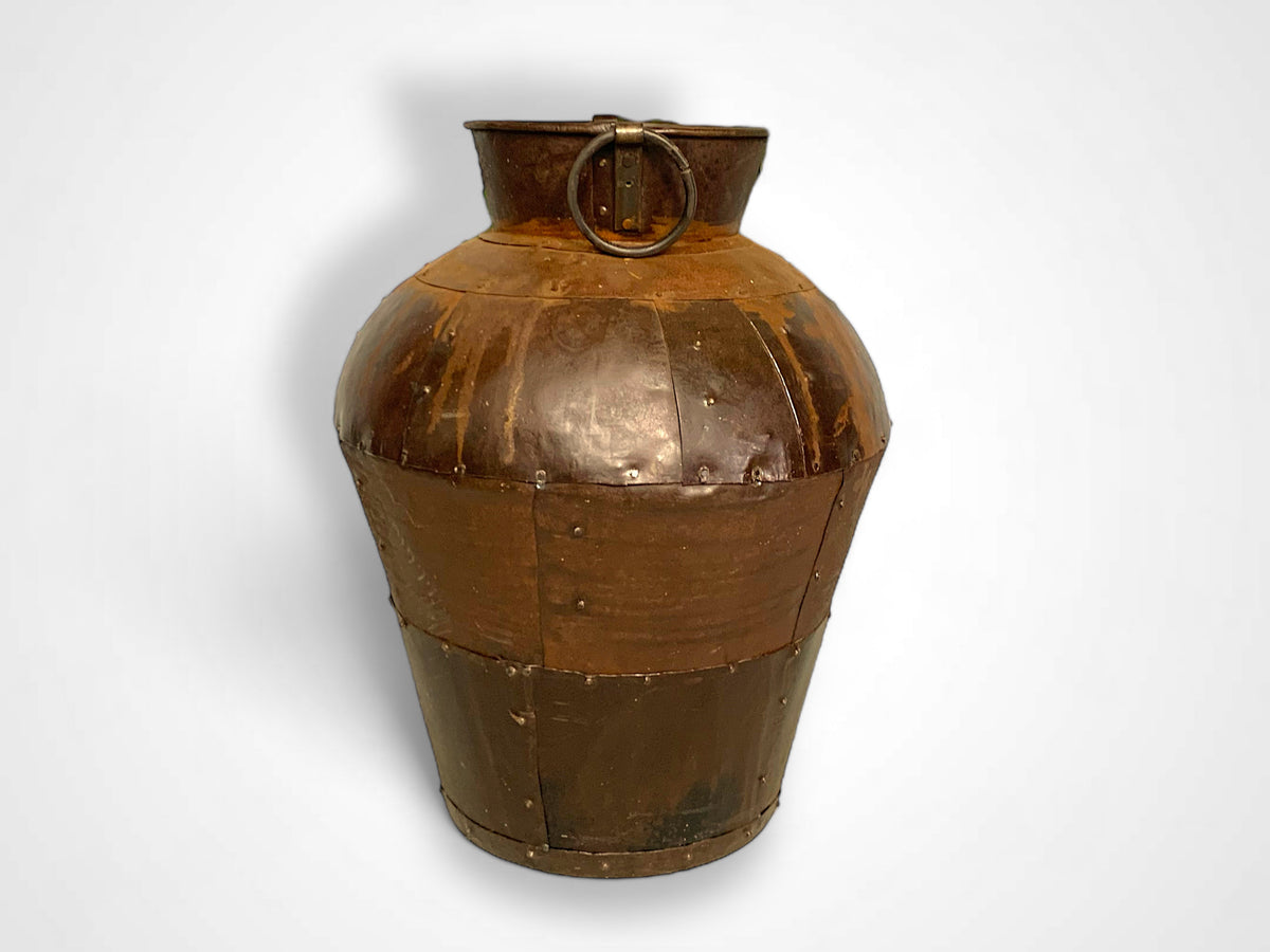 Vase décoratif en métal - Bois Déco Montréal