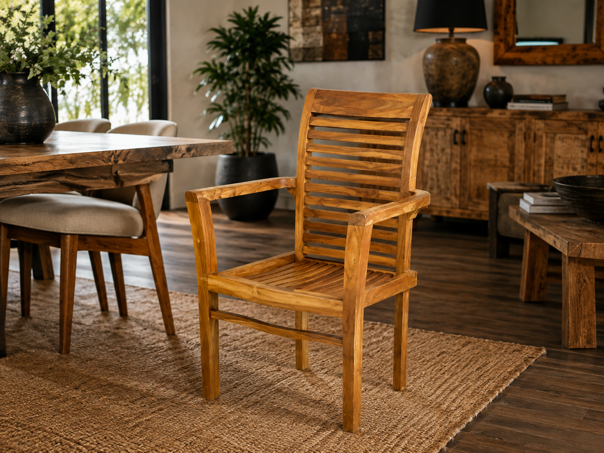 Chaise en bois de teck massif avec assise et dossier à lattes
