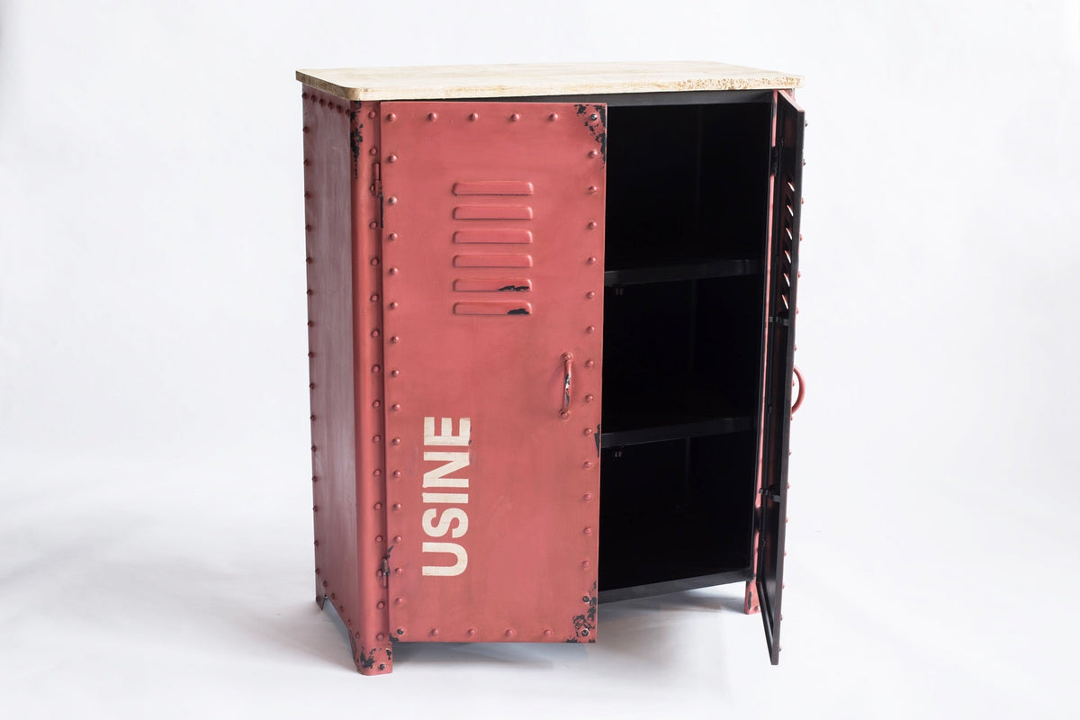 Casier Daya rouge, porte ouverte sur l'intérieur noir